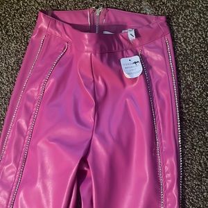 Pink faux leather pants ( fashion nova ) rooftop vibes